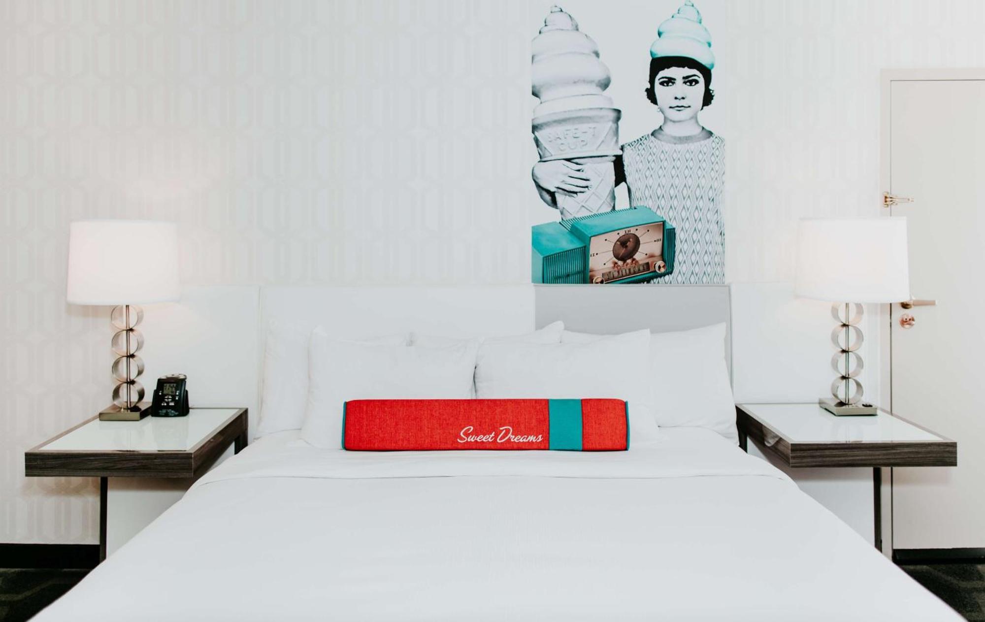 The Curtis Denver - A Doubletree By Hilton Hotel Екстериор снимка