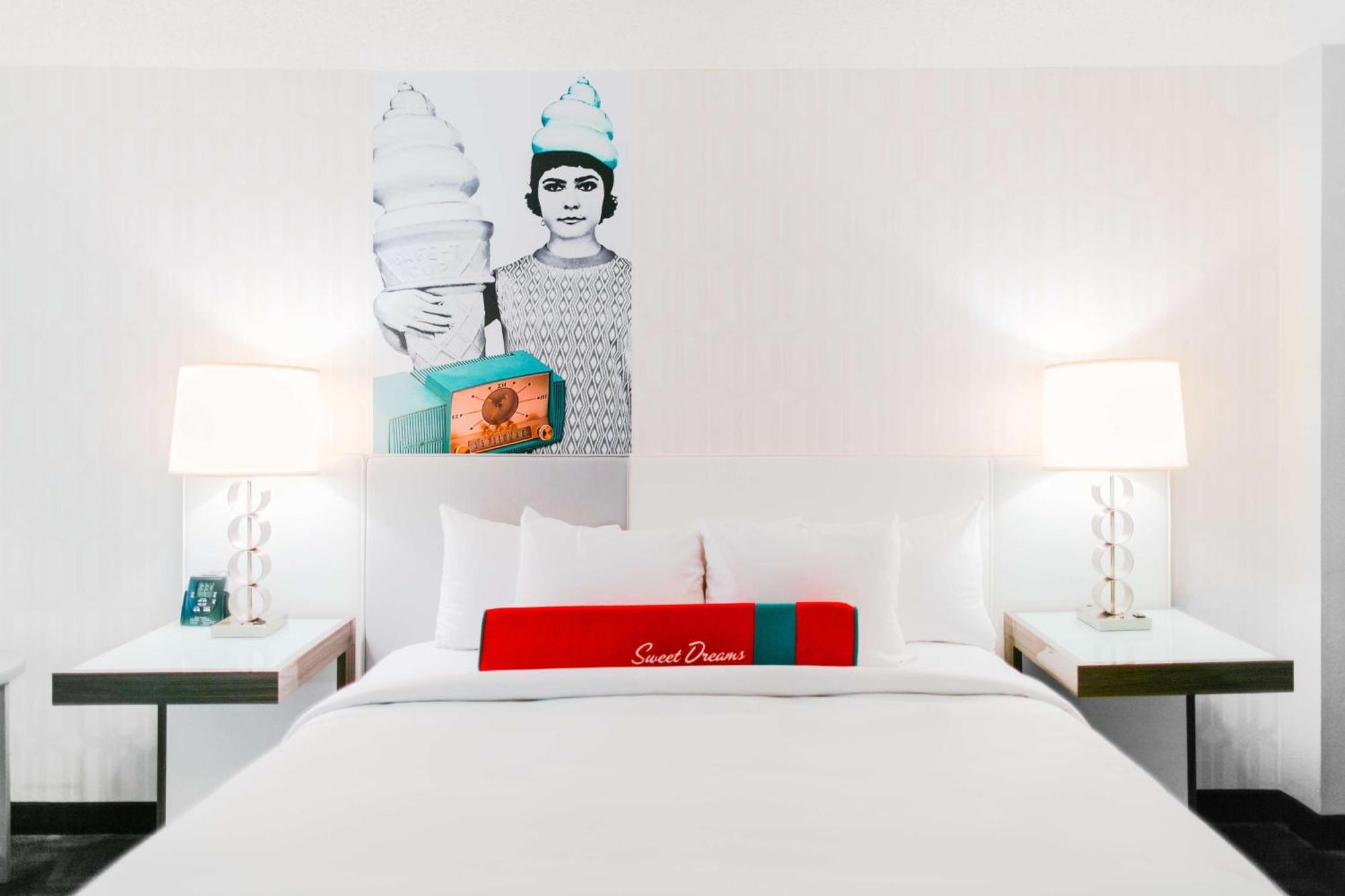 The Curtis Denver - A Doubletree By Hilton Hotel Екстериор снимка