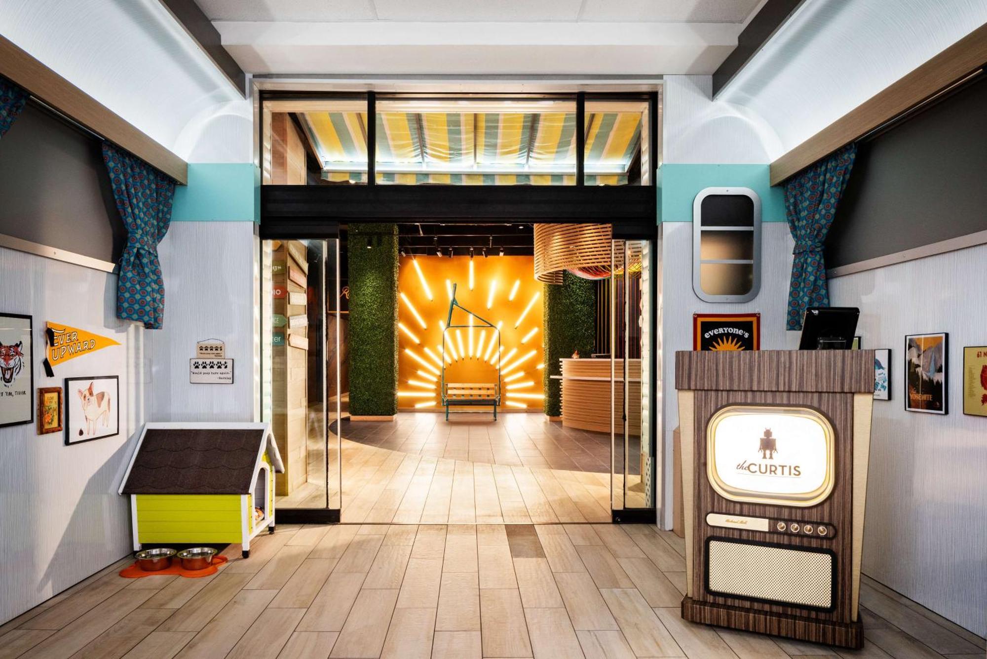 The Curtis Denver - A Doubletree By Hilton Hotel Екстериор снимка