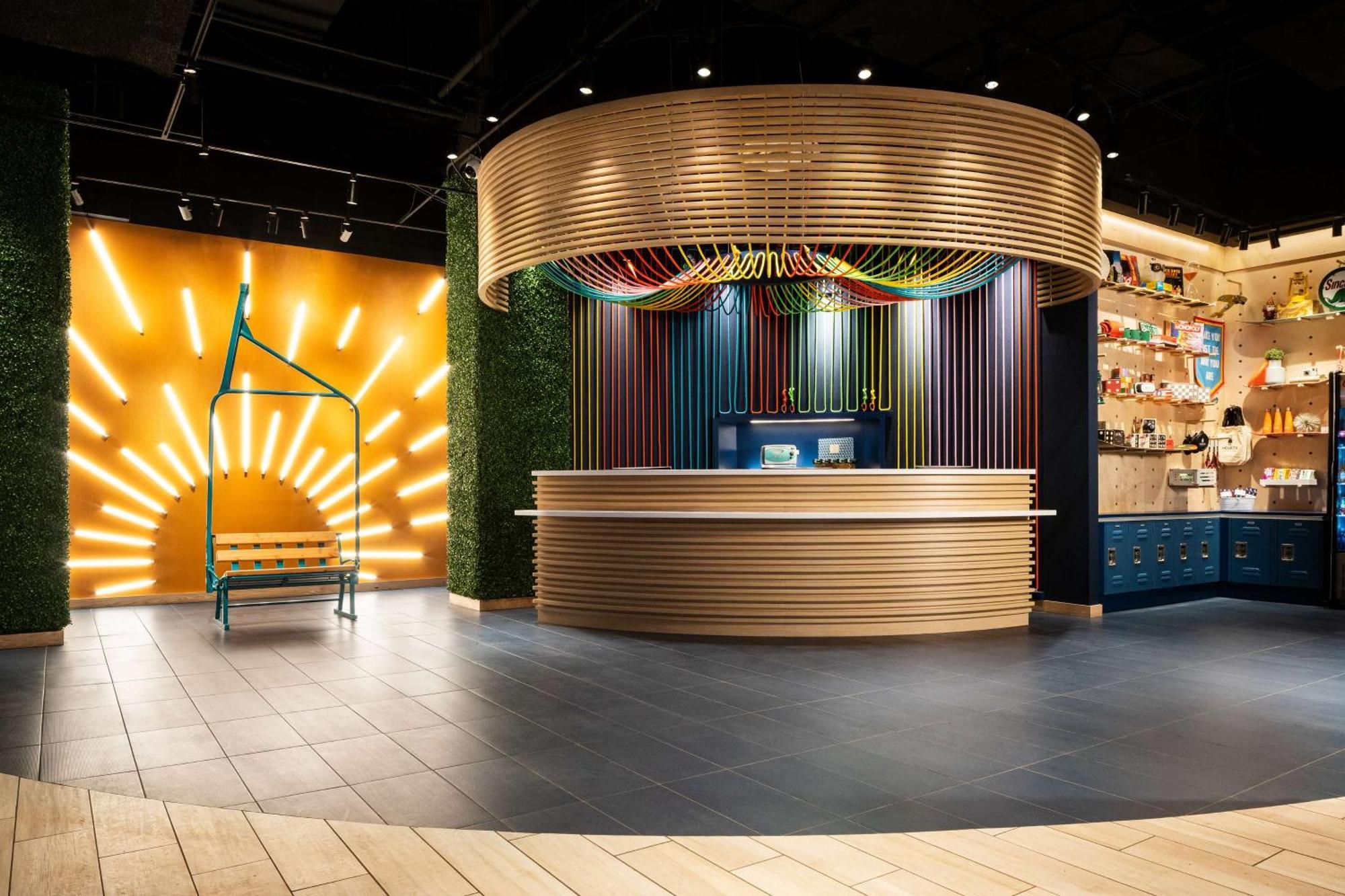 The Curtis Denver - A Doubletree By Hilton Hotel Екстериор снимка